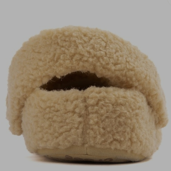 CROCS Tan Fuzzy Slippers - Picture 6 of 6